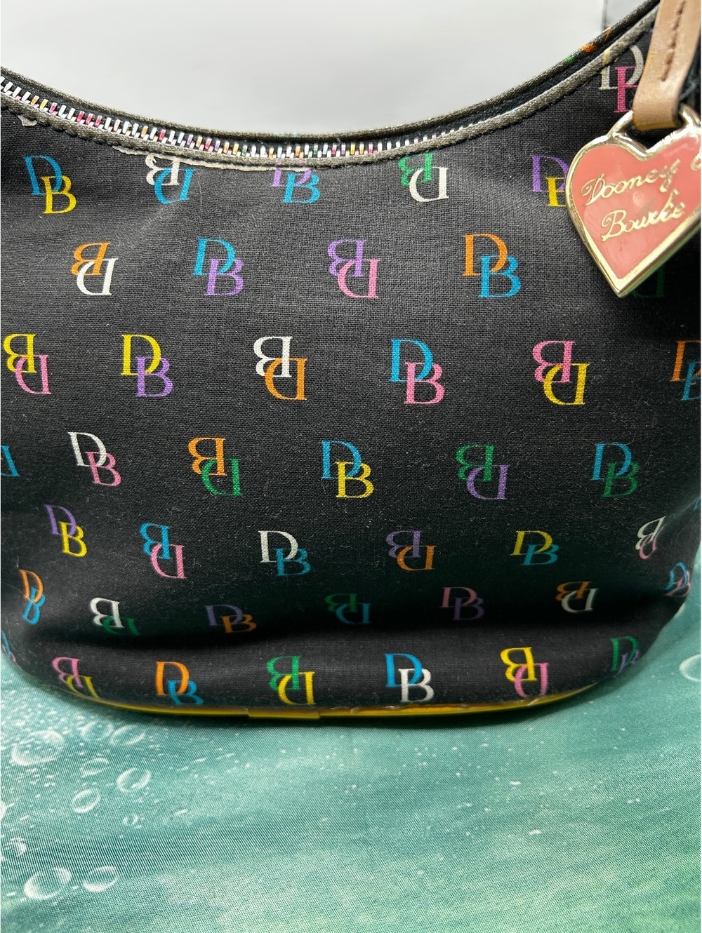 Vintage Y2K Dooney & Bourke Multicolor Monogram Hobo Shoulder Bag Pink ๐ Charm - Picture 2 of 12